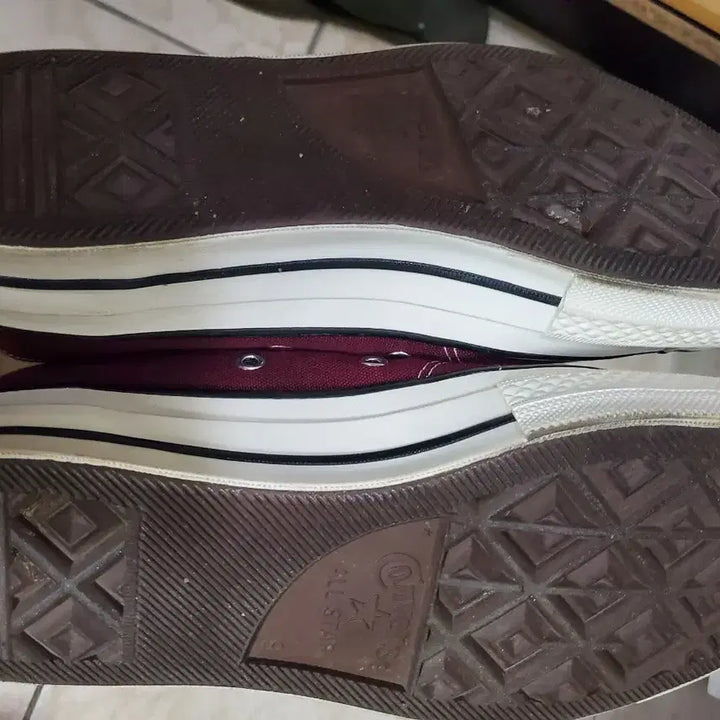 [BUNJANG] Converse Chuck 70 Low Deep Bordeaux Sneakers / 컨버스 척70 로우 딥 보르도 275 팝니다.