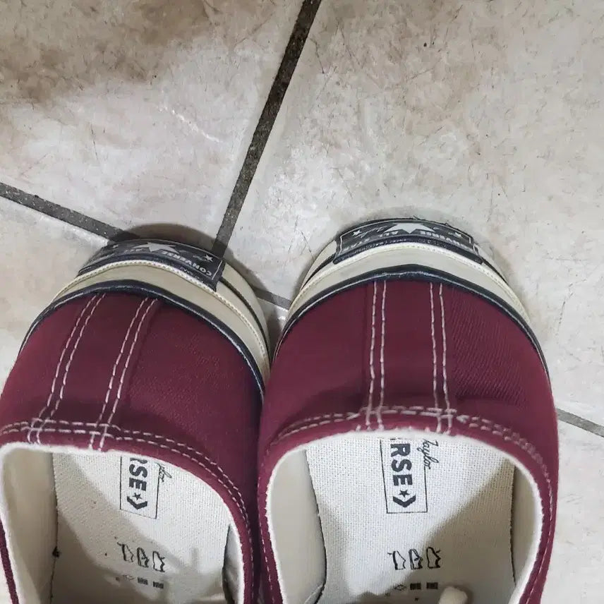 [BUNJANG] Converse Chuck 70 Low Deep Bordeaux Sneakers / 컨버스 척70 로우 딥 보르도 275 팝니다.