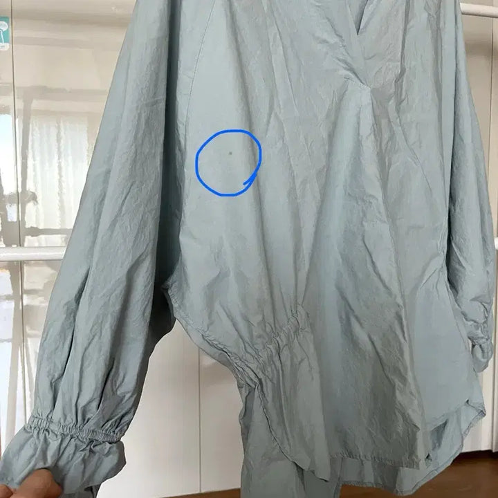 [BUNJANG] Loose Fit Balloon Blouse / 여성 루즈핏 벌룬 블라우스 free(55-88)