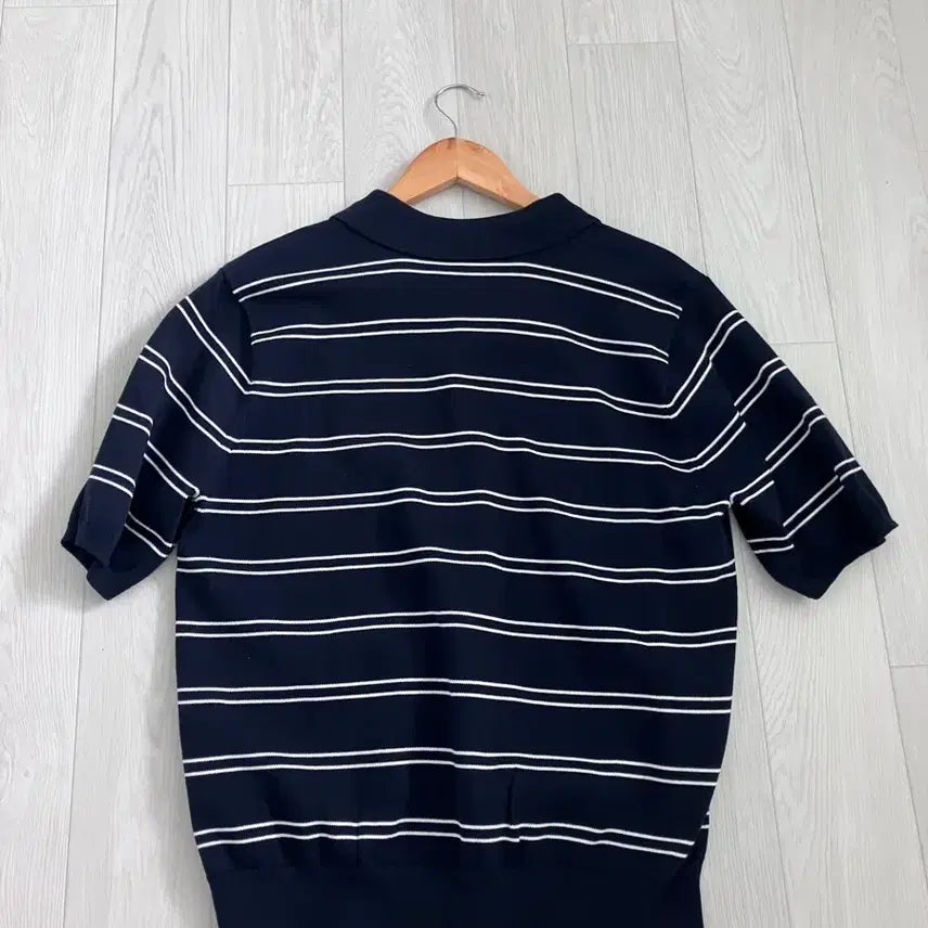 [SOLD OUT] 새상품 탑텐 여자 스트라이프 반팔 여름니트
