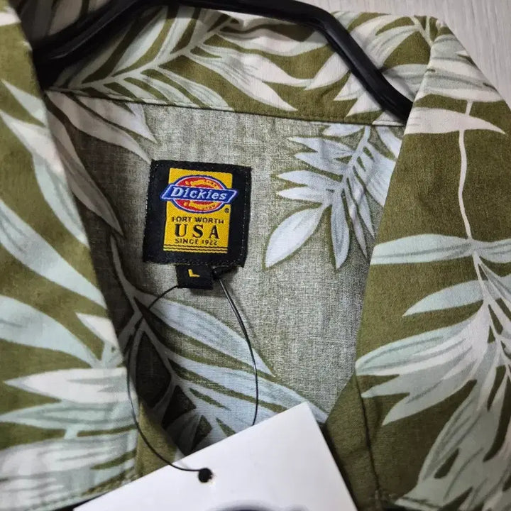 [SOLD OUT] (새제품) 디키즈 USA  하와이안 셔츠 남방  카키 라지