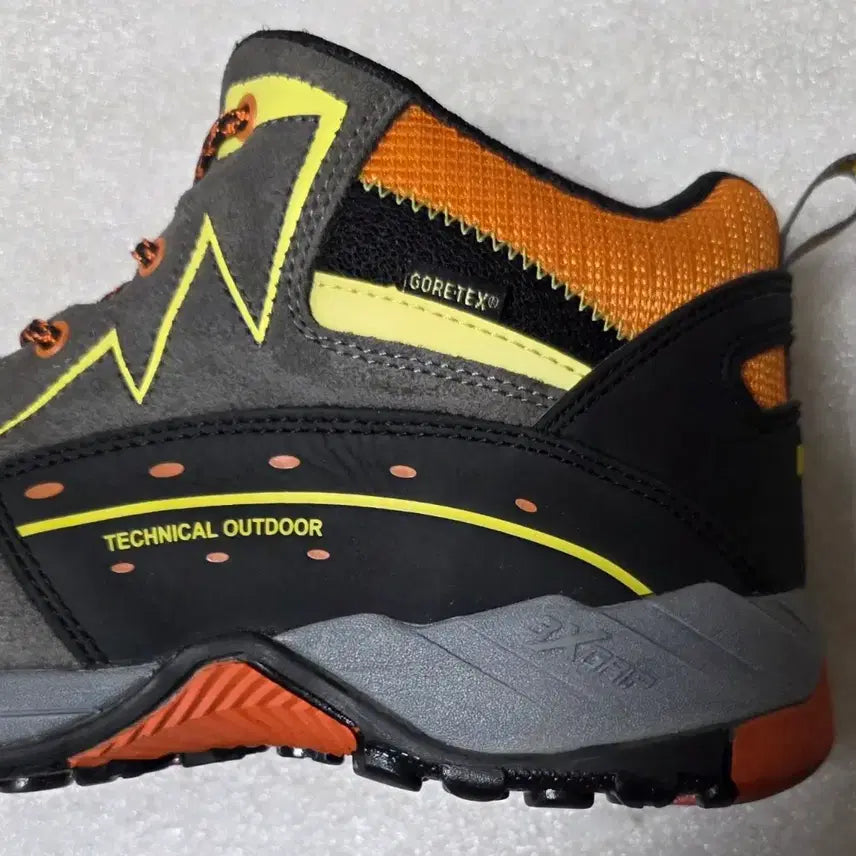[BUNJANG] K2 Gore-Tex Hiking Boots Men&