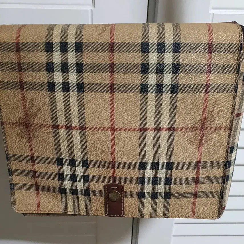 [BUNJANG] Burberry Check Shoulder Bag / 버버리 빈티지 체크 숄더백
