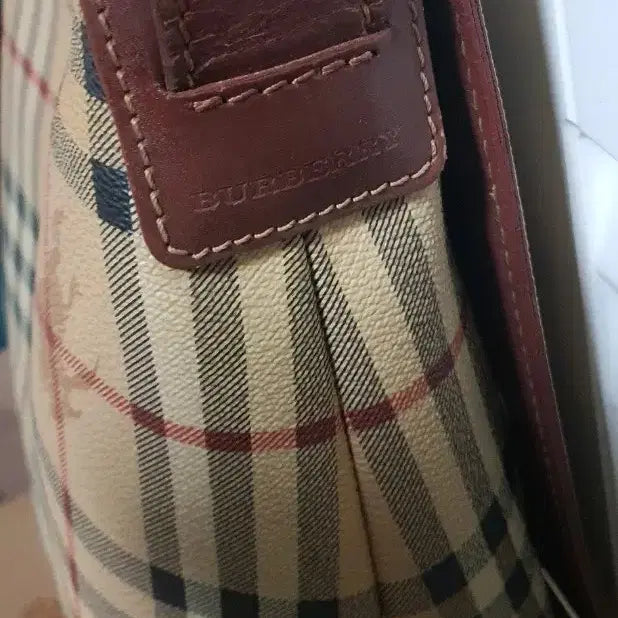 [BUNJANG] Burberry Check Shoulder Bag / 버버리 빈티지 체크 숄더백