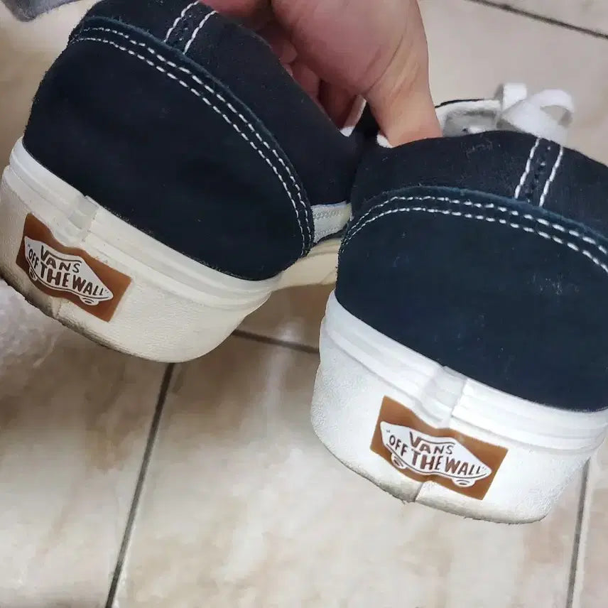 [BUNJANG] Vans Old Skool Comfycush Sneakers / 반스 올드스쿨 컴퍼쿠시 275 팝니다.