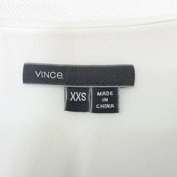 [BUNJANG] Vince White V-Neck Mini Dress / [새상품] 빈스(Vince) 화이트 브이넥 미니원피스 44반