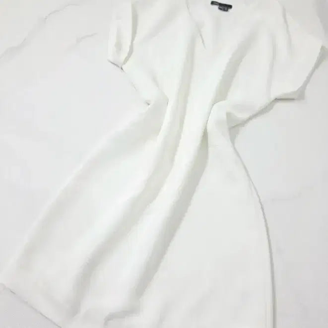 [BUNJANG] Vince White V-Neck Mini Dress / [새상품] 빈스(Vince) 화이트 브이넥 미니원피스 44반