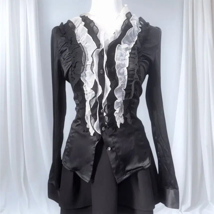[BUNJANG] Vintage Black Ruffle Blouse / 빈티지 고스로리 블랙 프릴 장식 블라우스