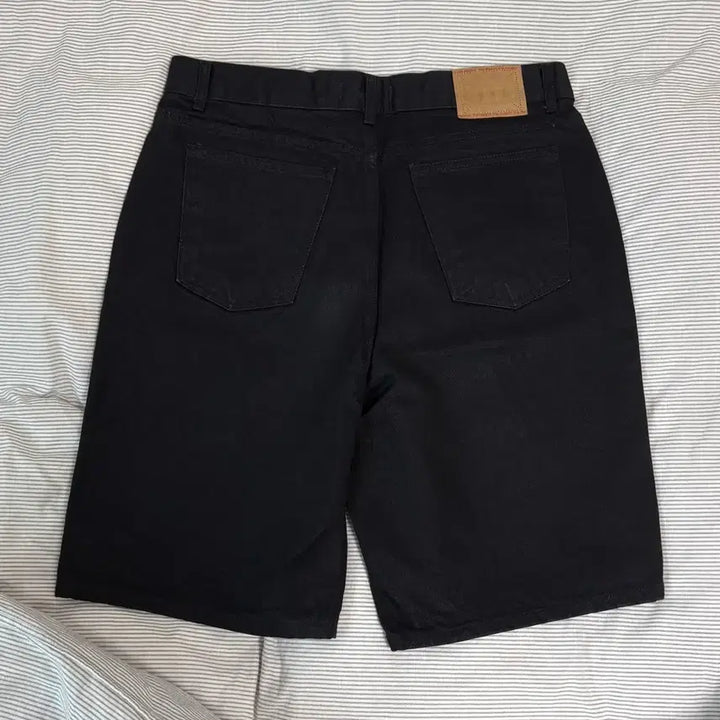 [BUNJANG] Elmood Bermuda Tomboy Denim Shorts / 엘무드 버뮤다 톰보이 데님 퓨어 블랙 48 반바지