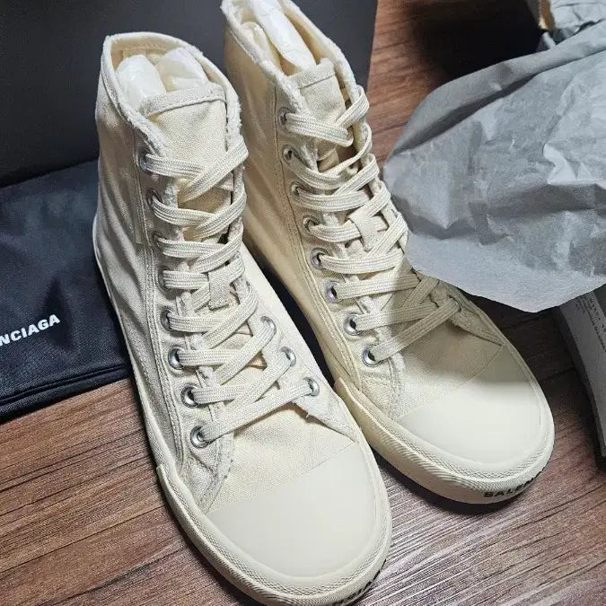 [BUNJANG] Balenciaga Canvas High-Top Sneakers Ivory / 발렌시아가 캔버스 하이탑 스니커즈 아이보리 정품 신품 풀박스