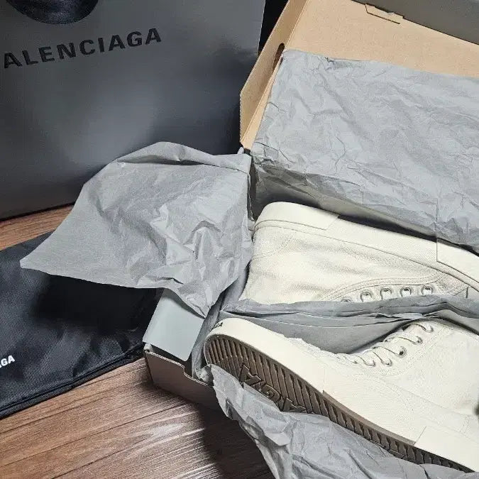 [BUNJANG] Balenciaga Canvas High-Top Sneakers Ivory / 발렌시아가 캔버스 하이탑 스니커즈 아이보리 정품 신품 풀박스
