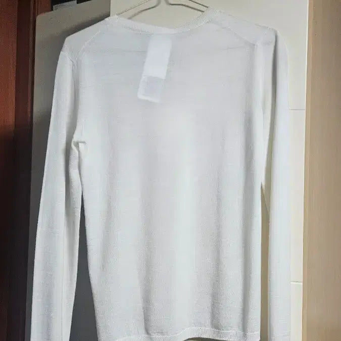 [BUNJANG] Max Mara White Long Sleeve Knit Cardigan / 막스마라 화이트 긴팔 니트 가디건 맨투맨