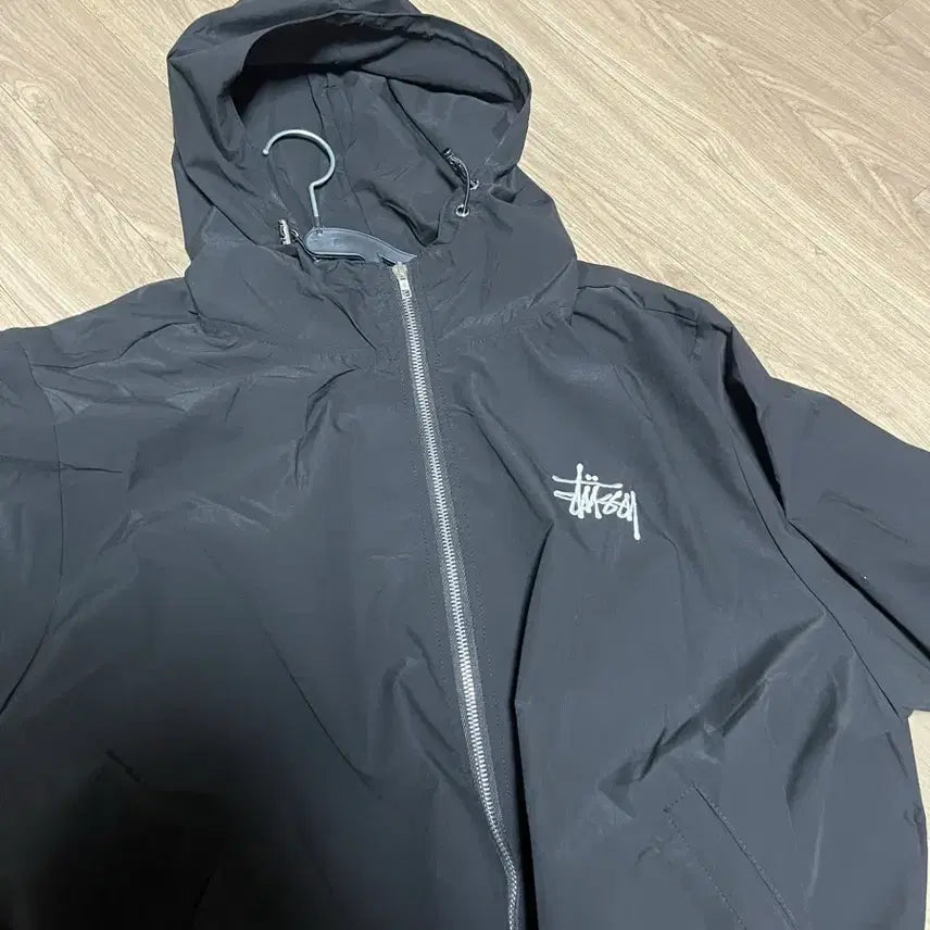 [SOLD OUT] 스투시 블랙 후드 바람막이