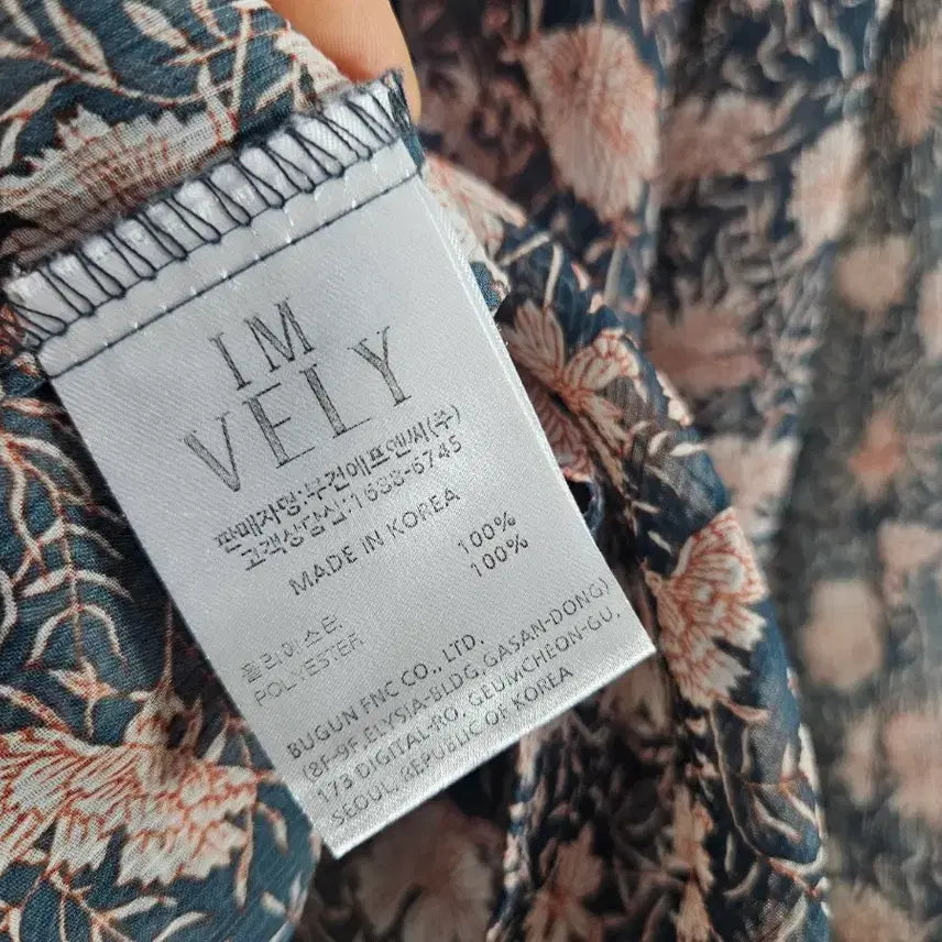 [BUNJANG] Floral Chiffon Tie-Front Blouse (Size 77) / 플라워 쉬폰 앞끈장식 블라우스77/보물찾기천사