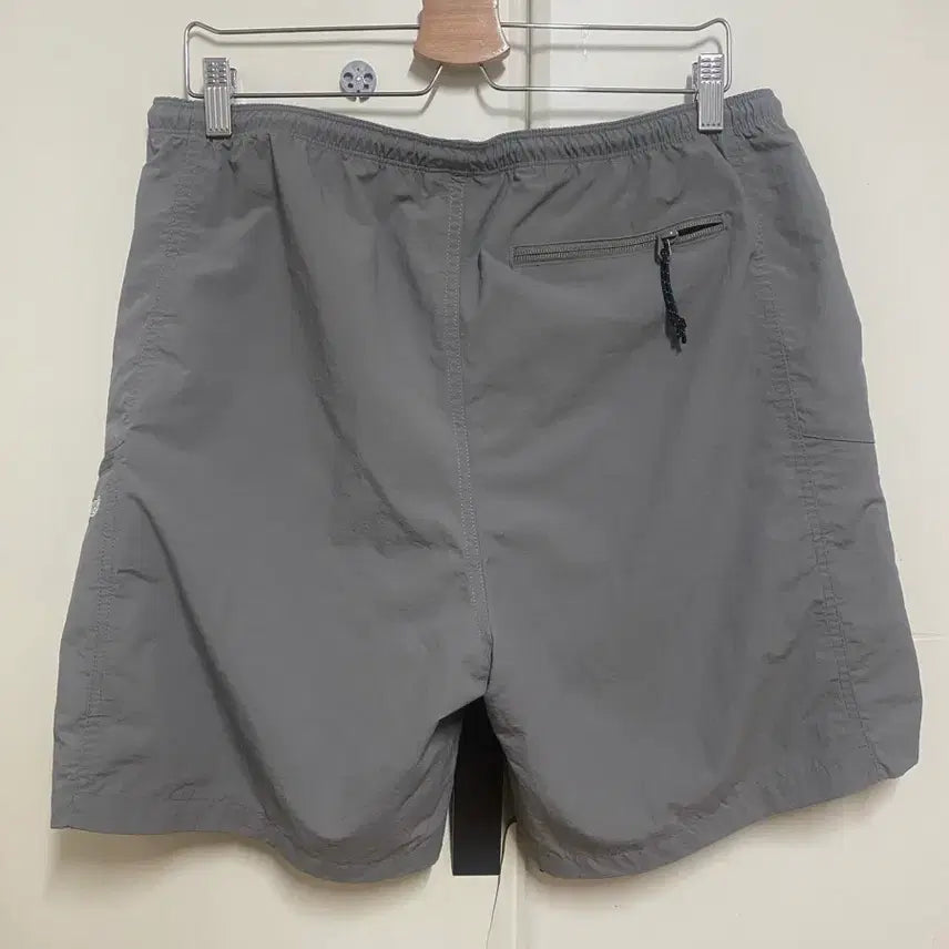 [BUNJANG] Neverthat Nylon Shorts / 네버댓 나일론 쇼츠