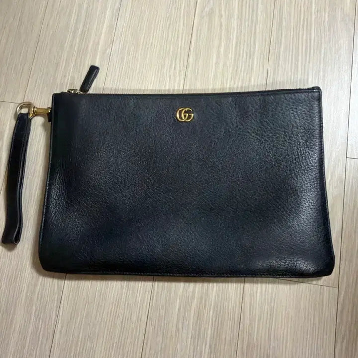 [SOLD OUT] 구찌 GG마몬트 레더 블랙클러치