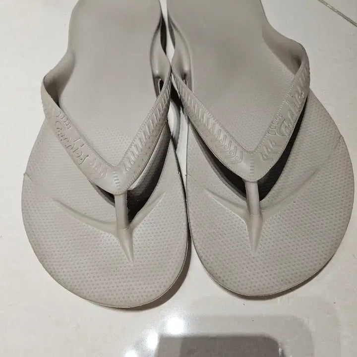 [SOLD OUT] 아치스 쪼리 토프색상 280 1회 착용