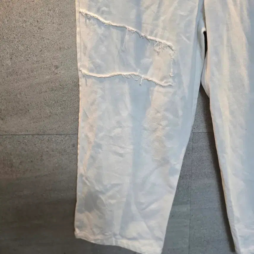 [SOLD OUT] LABEL OFF. 와이드 팬츠. 아이보리.