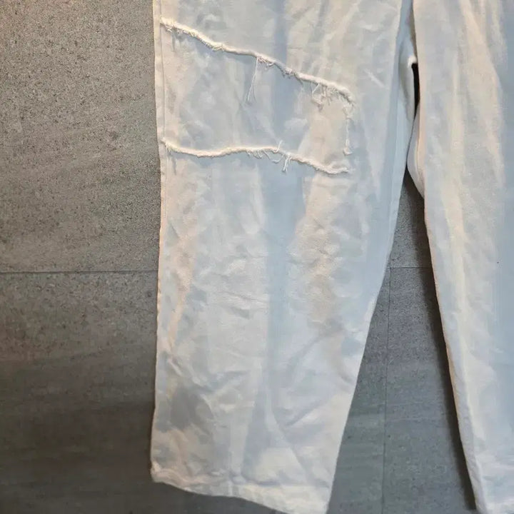 [SOLD OUT] LABEL OFF. 와이드 팬츠. 아이보리.