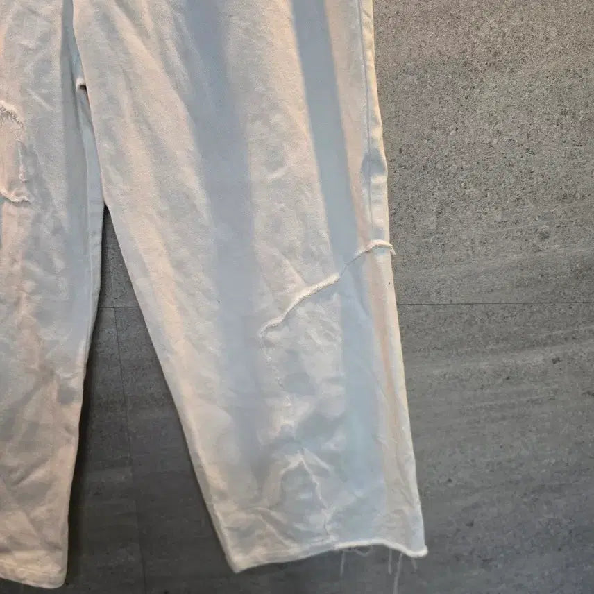 [SOLD OUT] LABEL OFF. 와이드 팬츠. 아이보리.