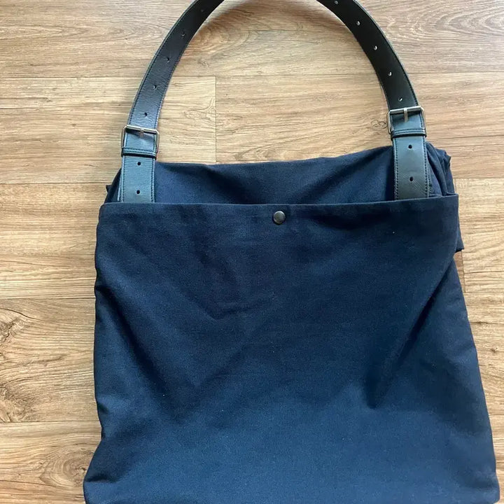 [BUNJANG] Hatching Room Folding Bag / 해칭룸 폴딩백