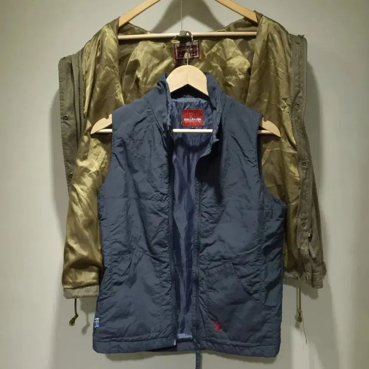 [BUNJANG] Fjallraven Vintage Jacket &amp; Detachable Vest Set / [정품/빈티지] 피엘라벤 자켓 &amp; 탈부착 조끼 세트 100