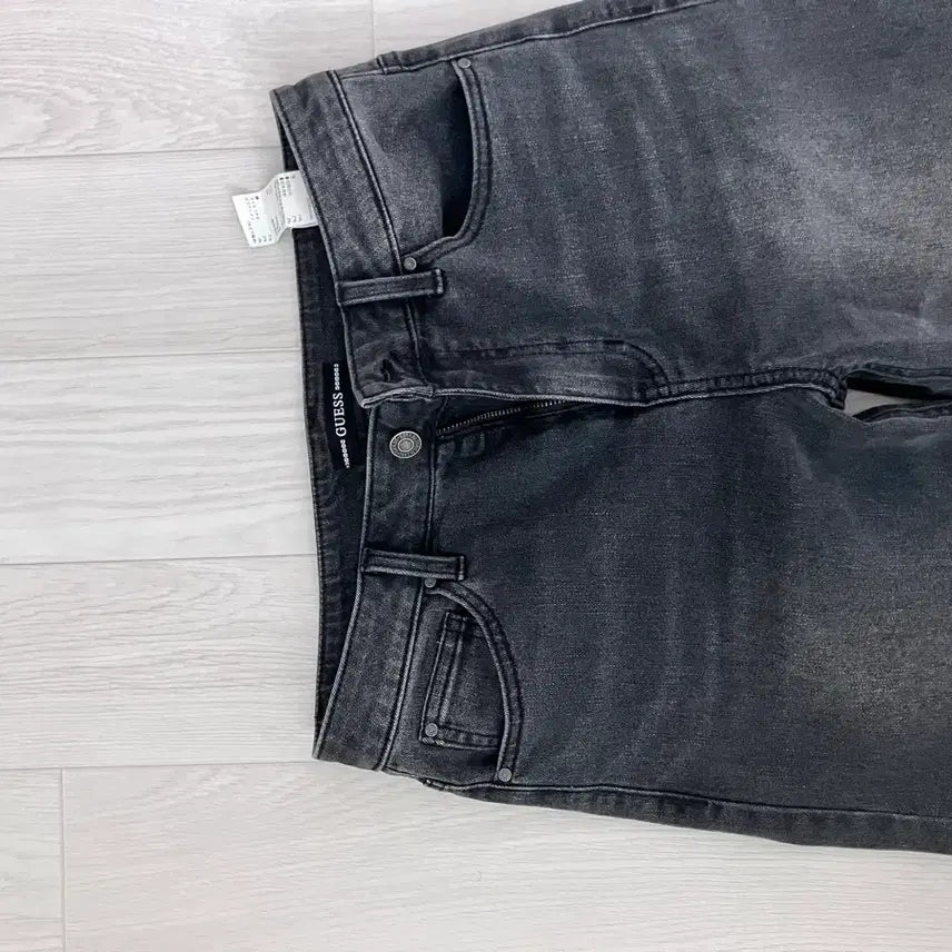 [SOLD OUT] 구매가 10만원 중반대 게스 여자 청바지