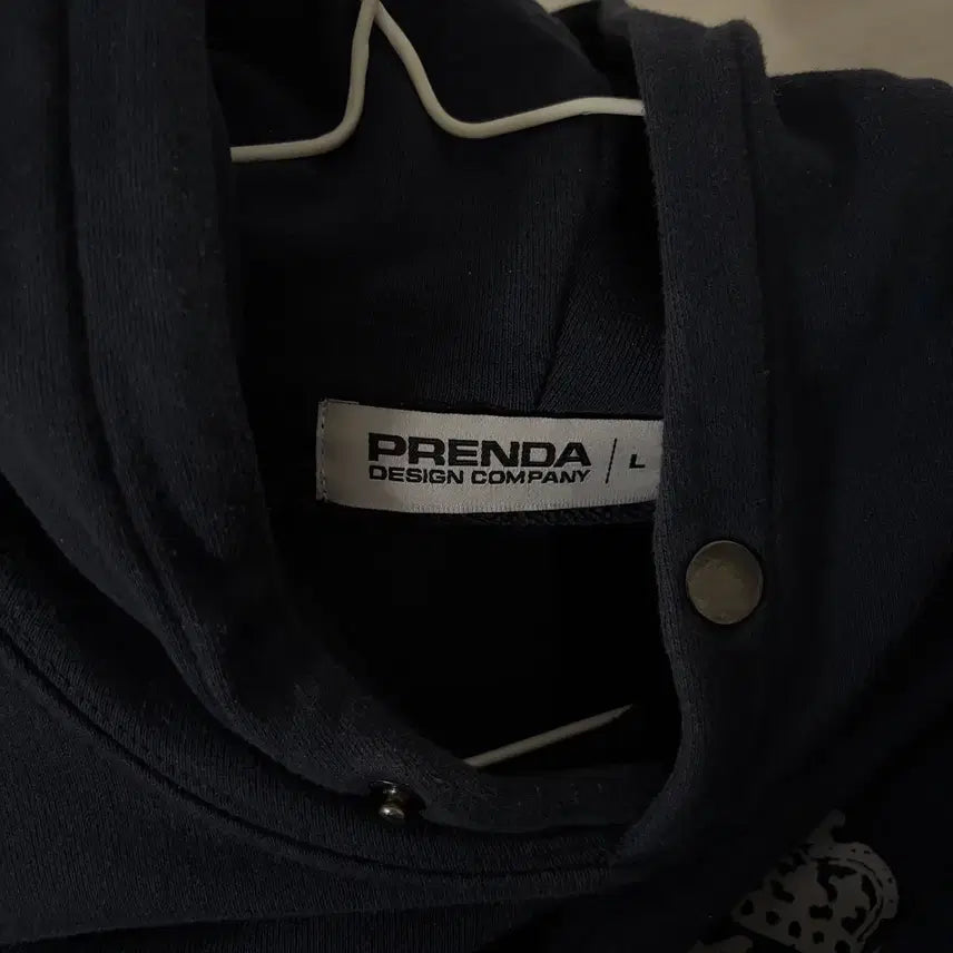 [BUNJANG] Freenda Navy Hoodie L / 프렌다 후드티 네이비 L