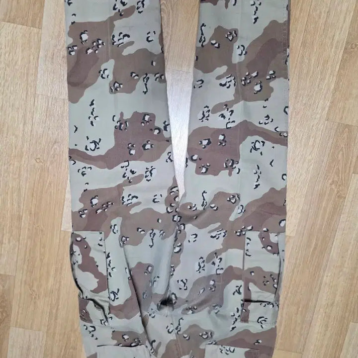 [BUNJANG] US Military Desert 6-Color Chocolate Chip Cargo Pants / 미군 사막 6색 초코칩 카고 바지