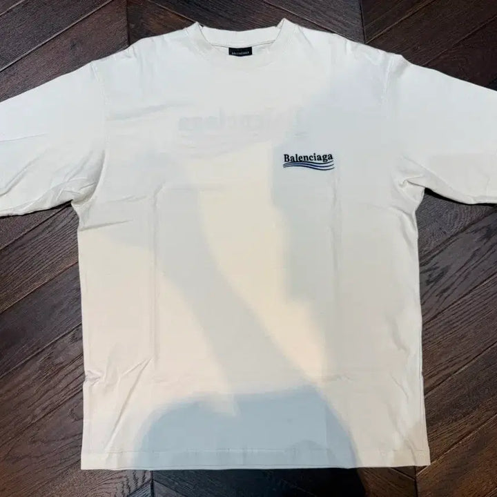 [SOLD OUT] [S] 발렌시아가 라지핏 폴리티컬 캠페인 웨이브 티셔츠