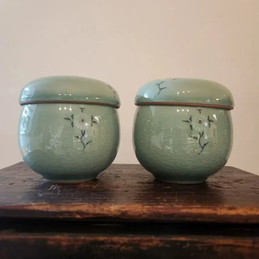[BUNJANG] Celadon Porcelain Floral Motif Teacup Set / 상감청자 화훼문 뚜껑 부부 찻잔 세트