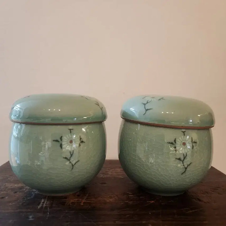 [BUNJANG] Celadon Porcelain Floral Motif Teacup Set / 상감청자 화훼문 뚜껑 부부 찻잔 세트