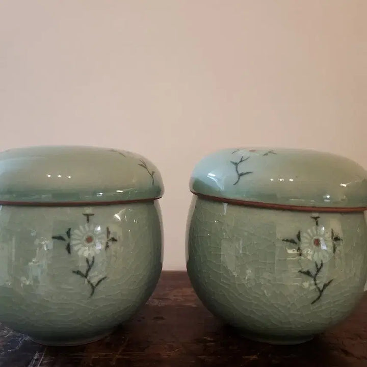 [BUNJANG] Celadon Porcelain Floral Motif Teacup Set / 상감청자 화훼문 뚜껑 부부 찻잔 세트