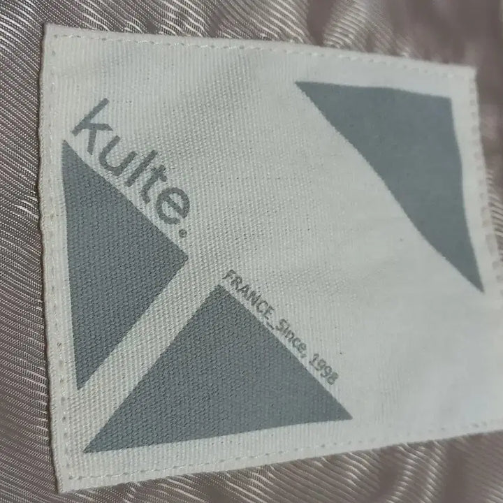 [BUNJANG] Kulte Beige Men&