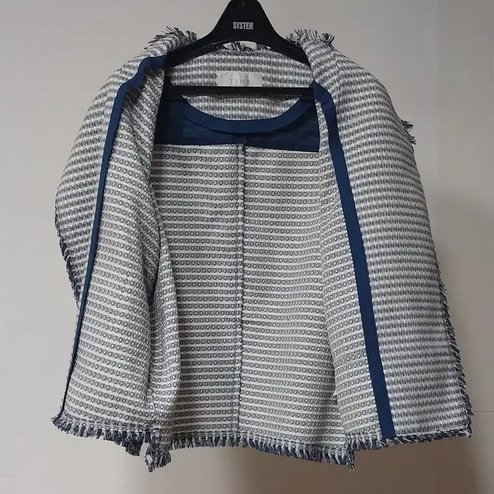 [BUNJANG] TIME Tweed Fringe Jacket / TIME 타임 트위드 프린지 자켓 55~66 8부소매 한섬