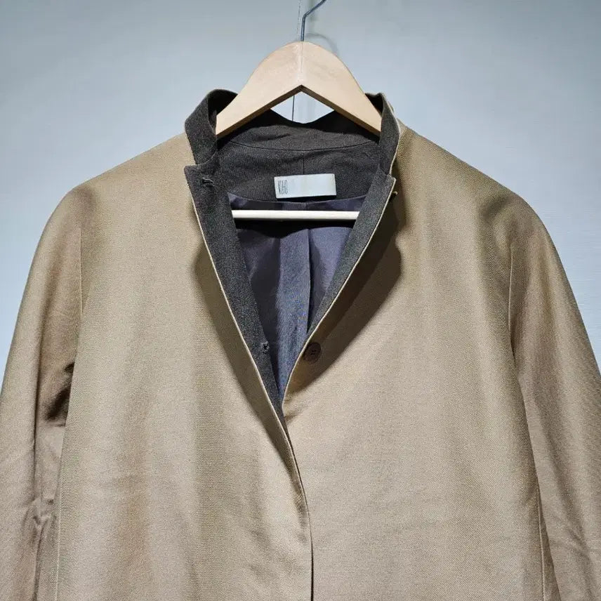 [BUNJANG] KUHO Wool Silk Blend High-Neck Jacket 55 / 구호(KUHO) 울 실크 혼방 하이넥 자켓 55반