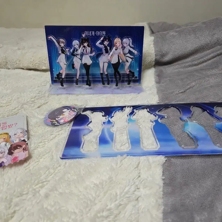 [BUNJANG] Isegye Idol Acrylic Diorama / 이세계아이돌 아크릴디오라마 팝니당