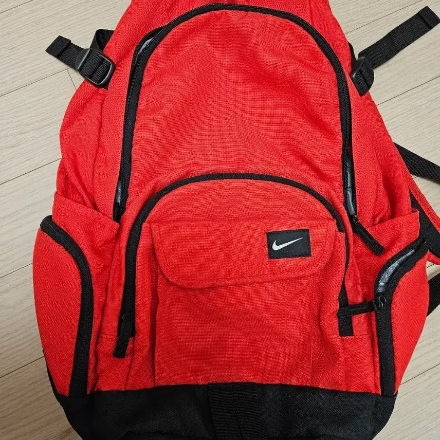 [SOLD OUT] 나이키 백팩 팔아요