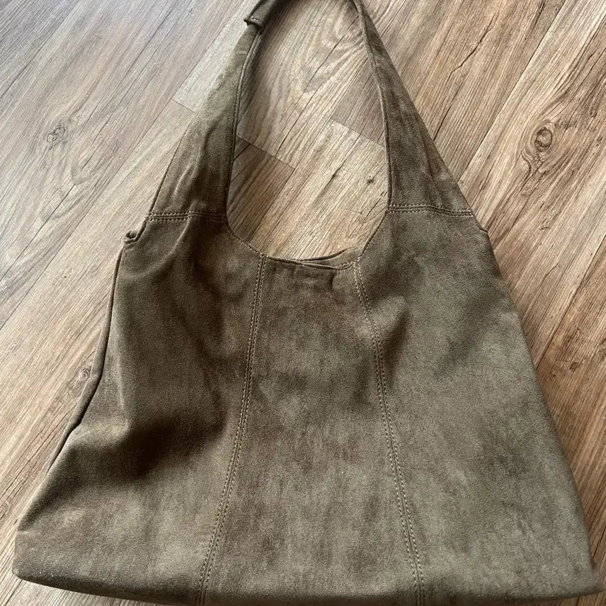 [BUNJANG] Minav Margaret Suede Shoulder Bag / 미나브 스웨이드 숄더백 브라운