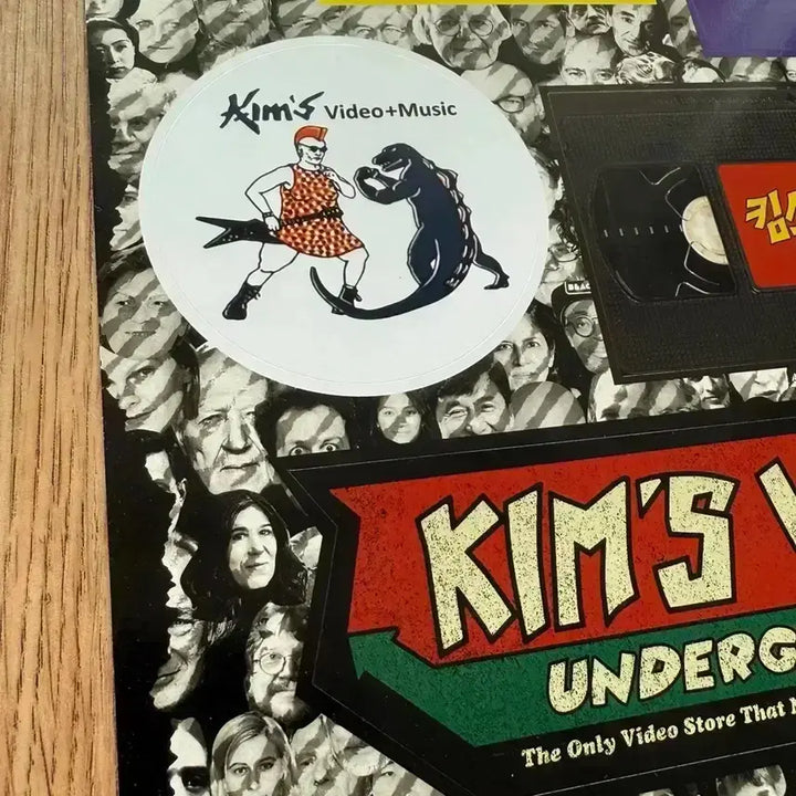 [BUNJANG] Kims Video Stickers + Video Postcards + Membership Card Bundle / 킴스비디오 스티커+비디오엽서 회원증 히치콕봉준호타란티노짐자무쉬영화
