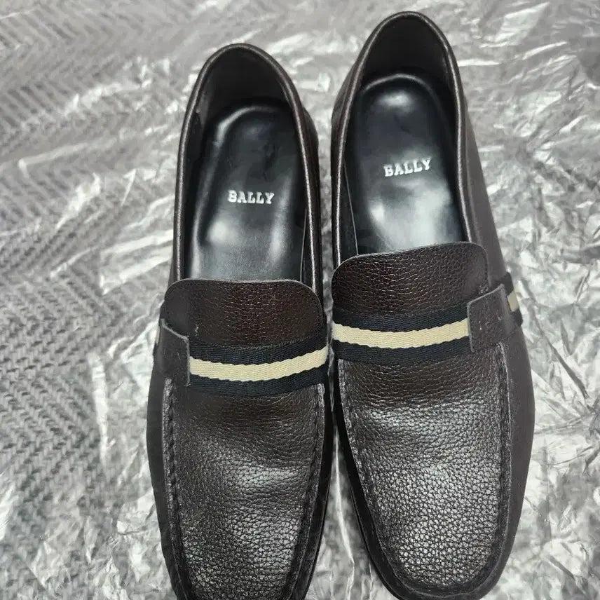 [SOLD OUT] 발리 남성 브라운 로퍼270
