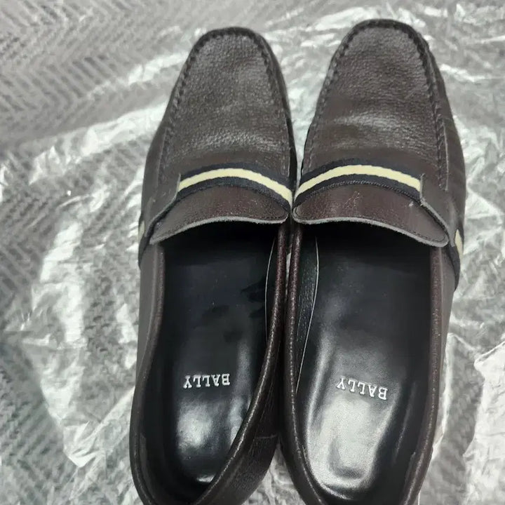 [SOLD OUT] 발리 남성 브라운 로퍼270