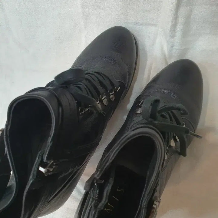 [BUNJANG] MISOPE Lace-Up Heel Boots 245mm / 블랙 레이스업 힐 부츠 미소페 245