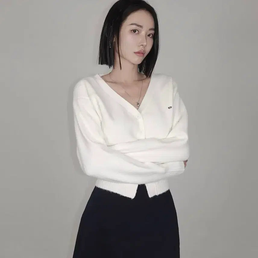 [BUNJANG] Pale Jade Standard A-Line Skirt - Black / (새상품) 페일제이드 스탠다드 에이라인 스커트 블랙 1