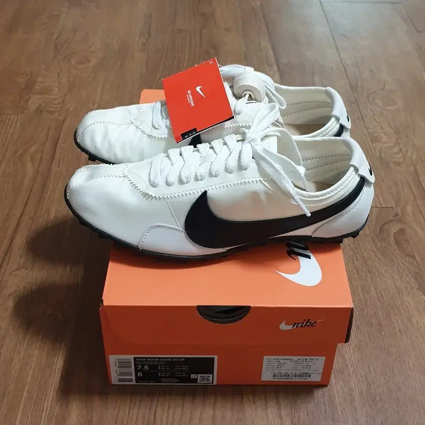 [BUNJANG] Nike Moon Shoe Soft Pearl and Black / [W245] 나이키 문 슈 소프트 펄 앤 블랙