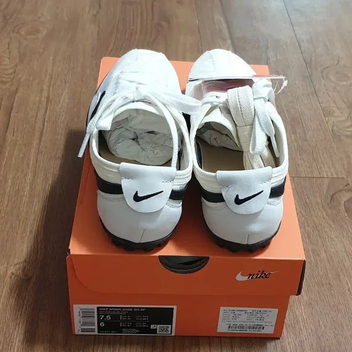[BUNJANG] Nike Moon Shoe Soft Pearl and Black / [W245] 나이키 문 슈 소프트 펄 앤 블랙