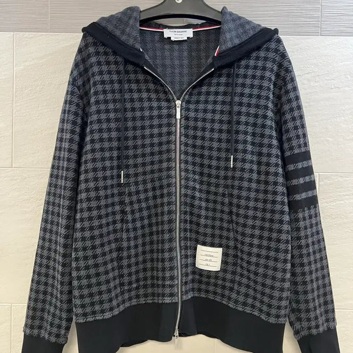 [BUNJANG] Thom Browne Check Jacquard Hooded Zip-Up (Size 3) / 톰브라운 체크 자카드 후드 집업 3