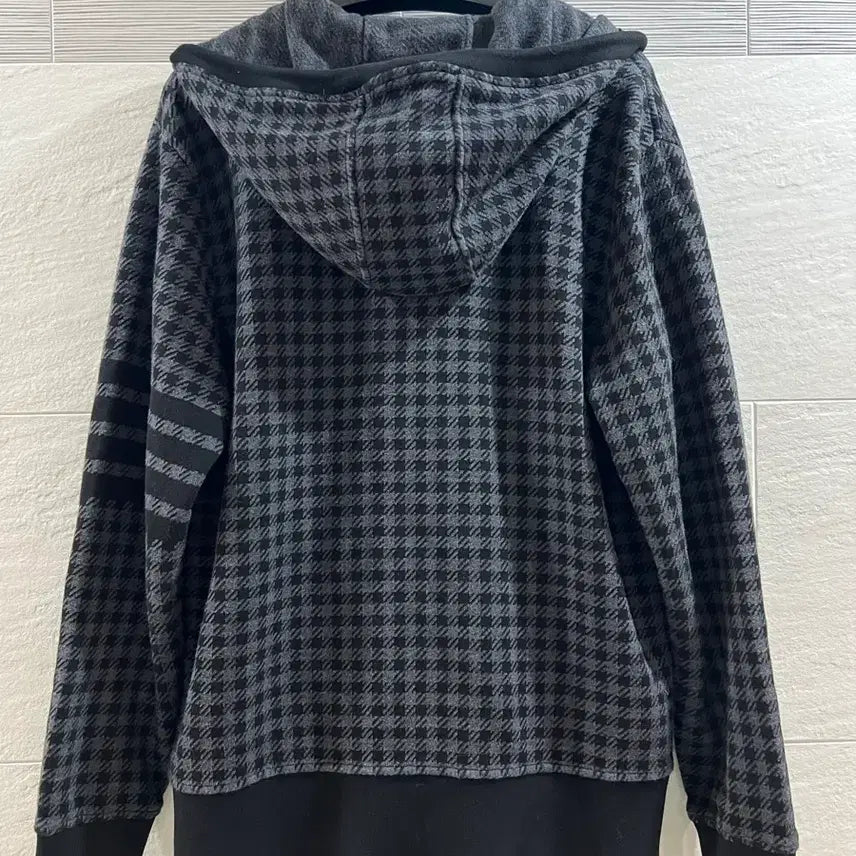 [BUNJANG] Thom Browne Check Jacquard Hooded Zip-Up (Size 3) / 톰브라운 체크 자카드 후드 집업 3