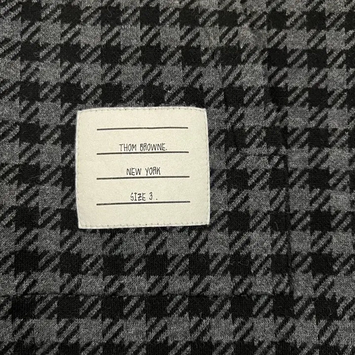 [BUNJANG] Thom Browne Check Jacquard Hooded Zip-Up (Size 3) / 톰브라운 체크 자카드 후드 집업 3