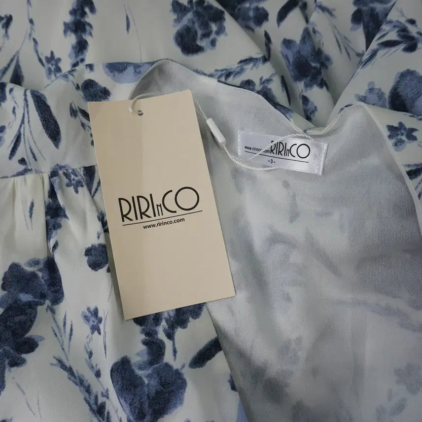 [BUNJANG] Liri&amp;co Cluding V-neck Flower Wrap Dress / [미사용] 리리앤코 클루딩 브이넥 플라워 랩 원피스 3size